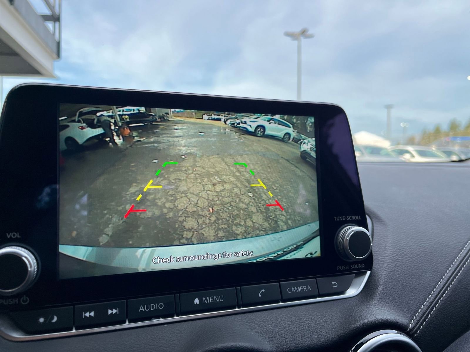 Used 2025 Nissan Sentra SV image 24