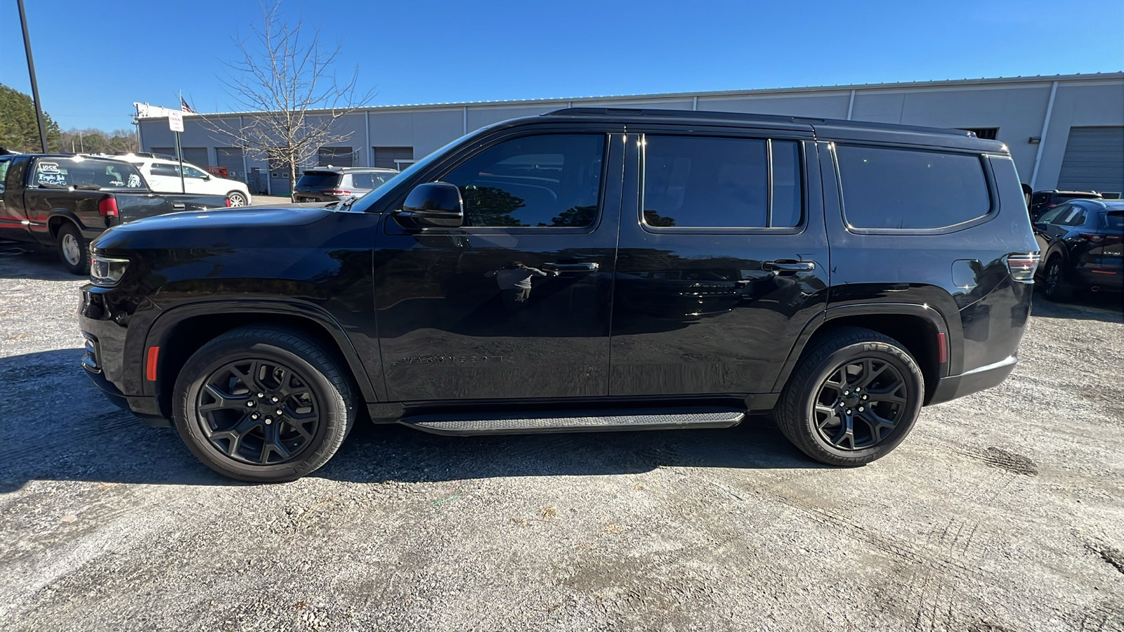 Used 2023 Jeep Wagoneer Series II image 10