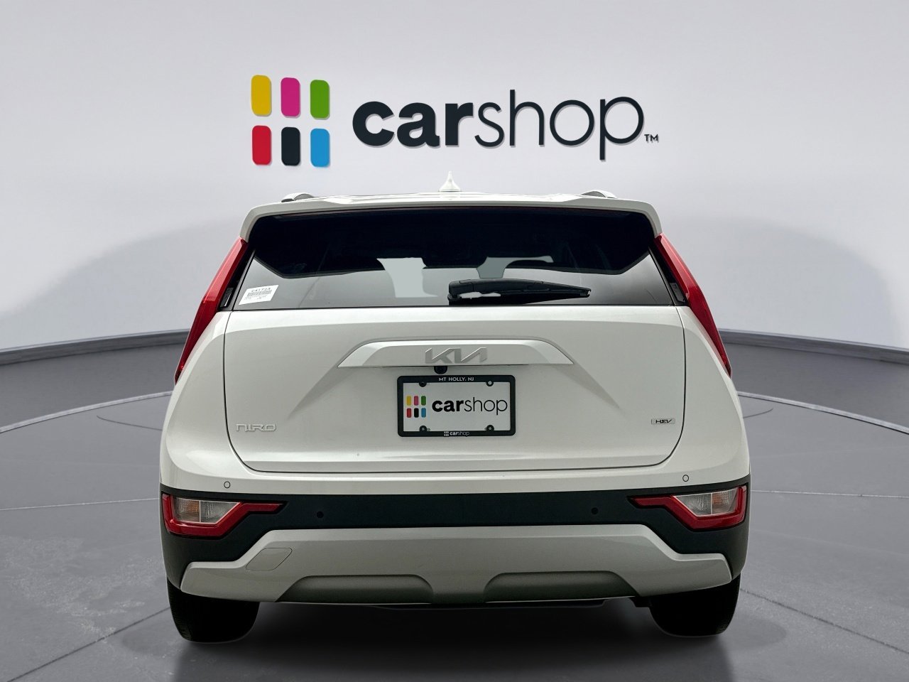 Used 2023 Kia Niro EX image 4