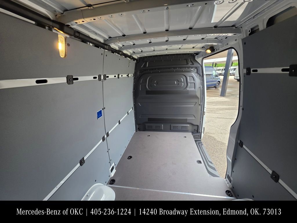 New 2026 Mercedes-Benz Sprinter 2500 image 6