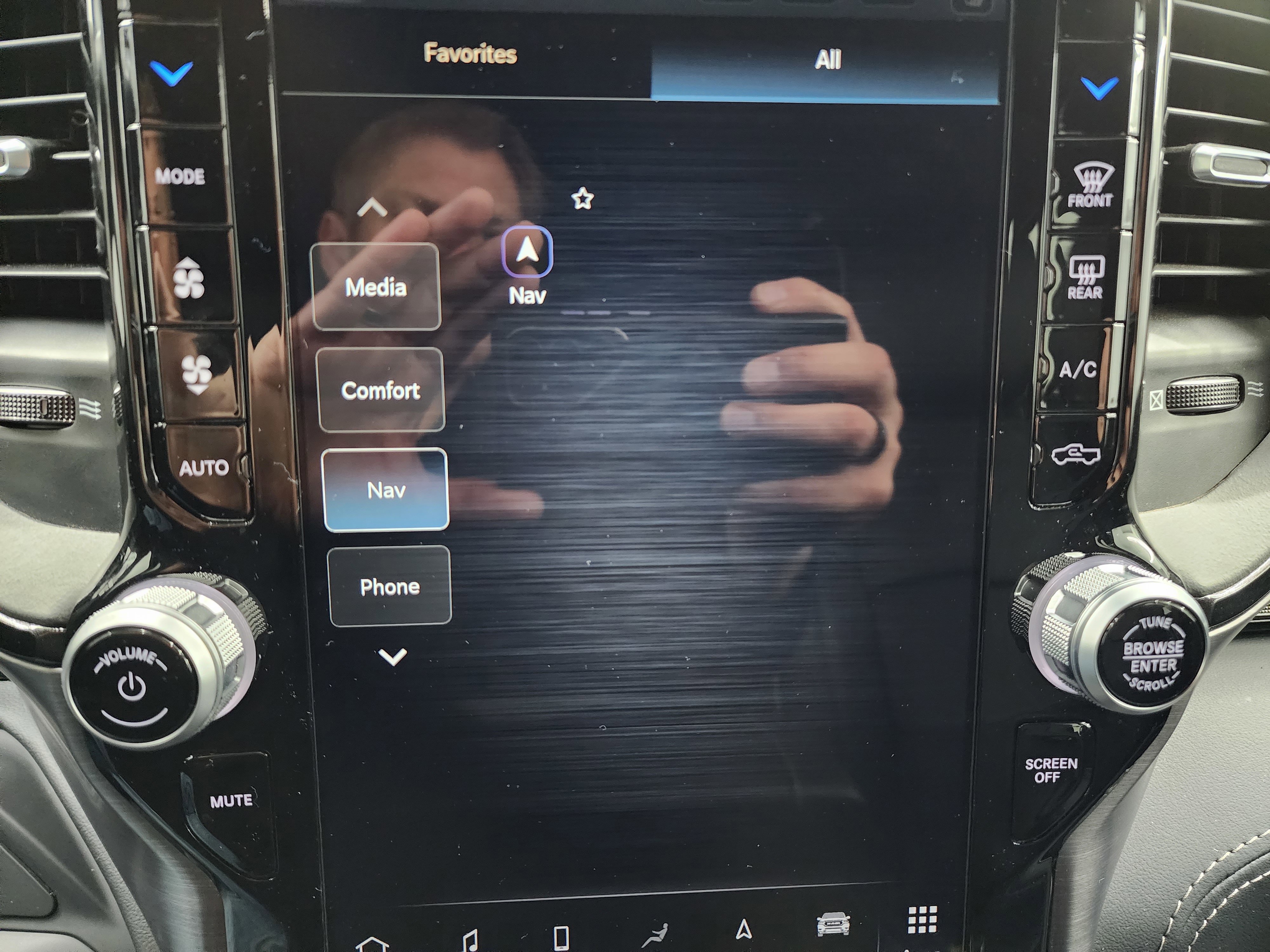 Used 2024 RAM 2500 Rebel w/ Towing Technology Group image 61