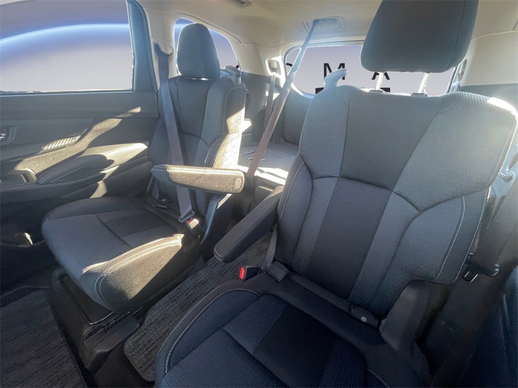 Certified 2024 Subaru Ascent Premium w/ Convenience Package image 16
