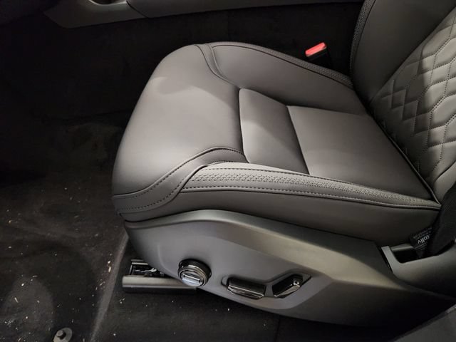 New 2026 Volvo XC90 B5 Core AWD/4WD image 25