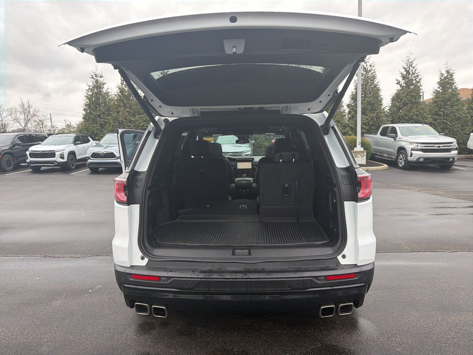 Certified 2024 GMC Acadia AT4 w/ Luxury Package image 29