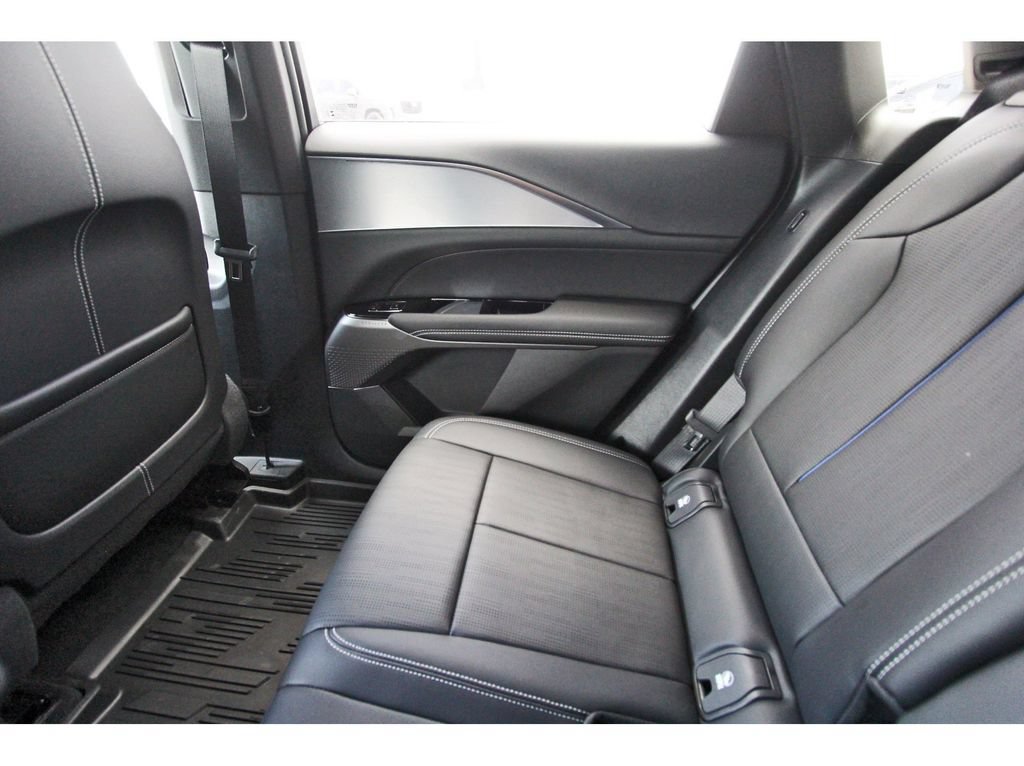 New 2027 Cadillac Lyriq Sport AWD/4WD image 12