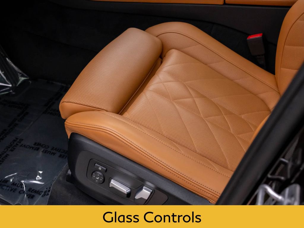 Used 2023 BMW X5 xDrive40i w/ Executive Package image 15