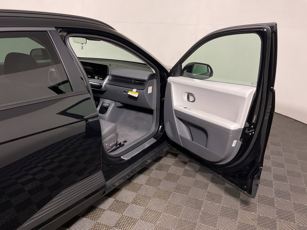 New 2027 Hyundai Ioniq 5 SEL AWD/4WD image 33
