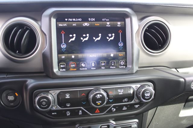 Used 2021 Jeep Gladiator Sport AWD/4WD image 18