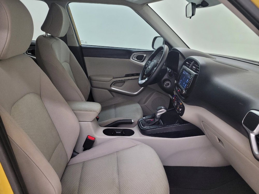 Used 2020 Kia Soul LX FWD image 21
