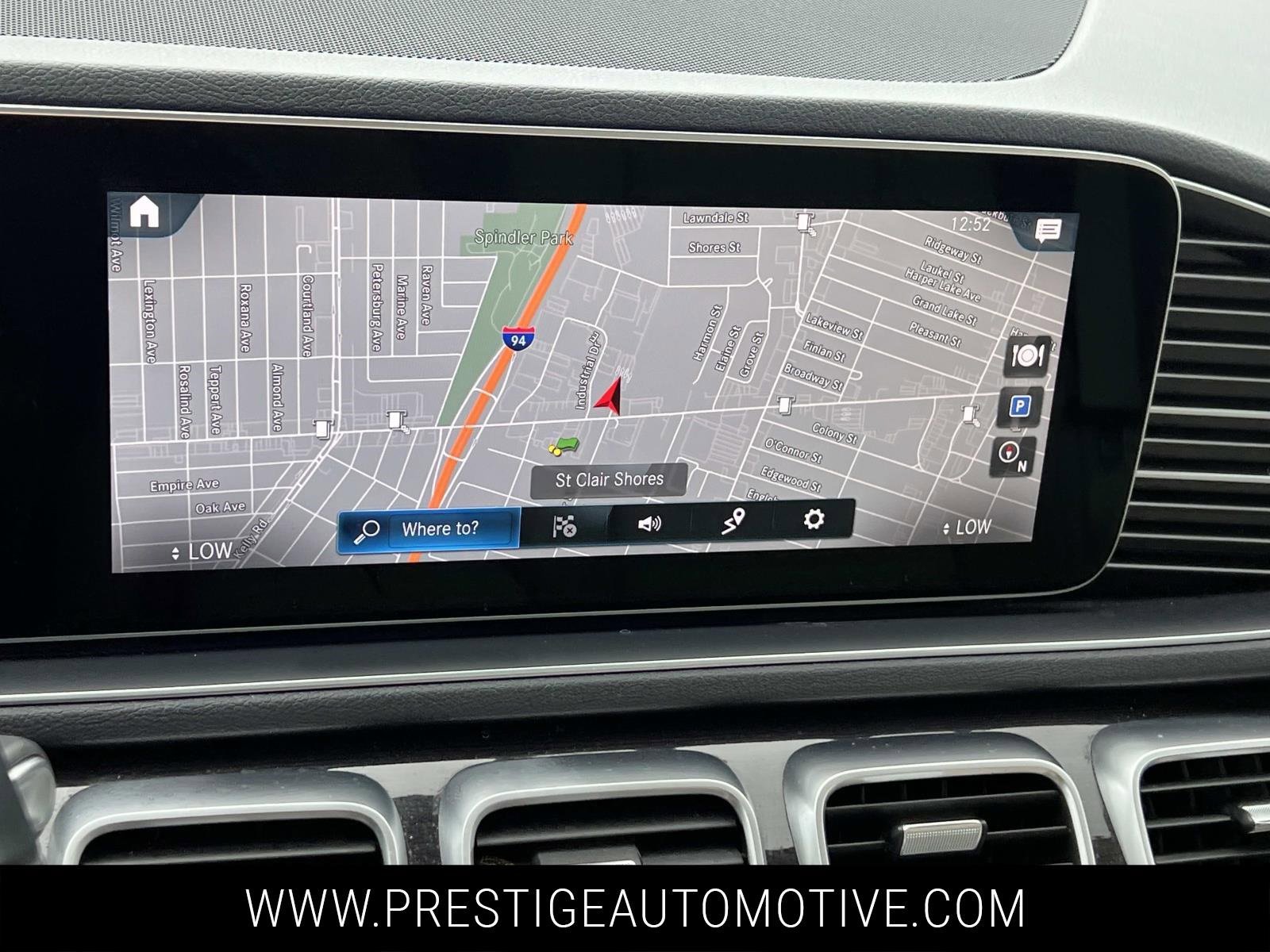 Used 2022 Mercedes-Benz GLE 350 4MATIC image 24