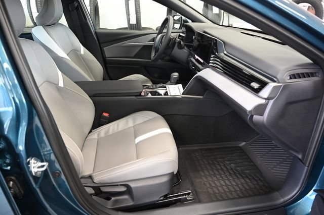 New 2026 Toyota Camry SE w/ Multimedia Upgrade Package FWD image 11