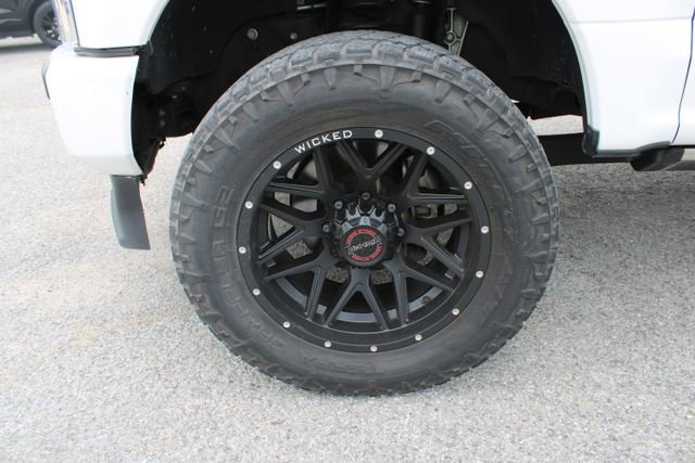 Used 2020 Ford F250 Platinum w/ FX4 Off-Road Package AWD/4WD image 10