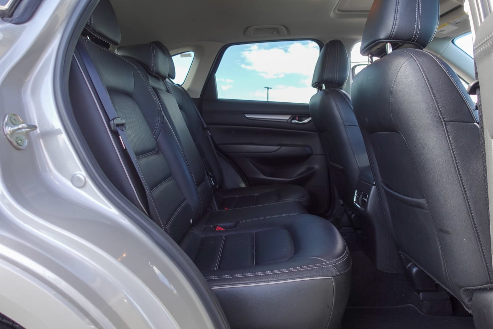 Used 2025 MAZDA CX-5 AWD 2.5 S w/ Preferred Package image 16