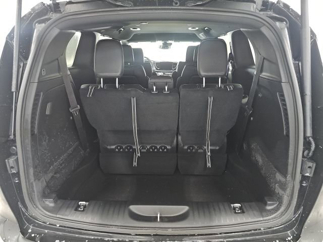 New 2026 Chrysler Pacifica Select AWD/4WD image 18