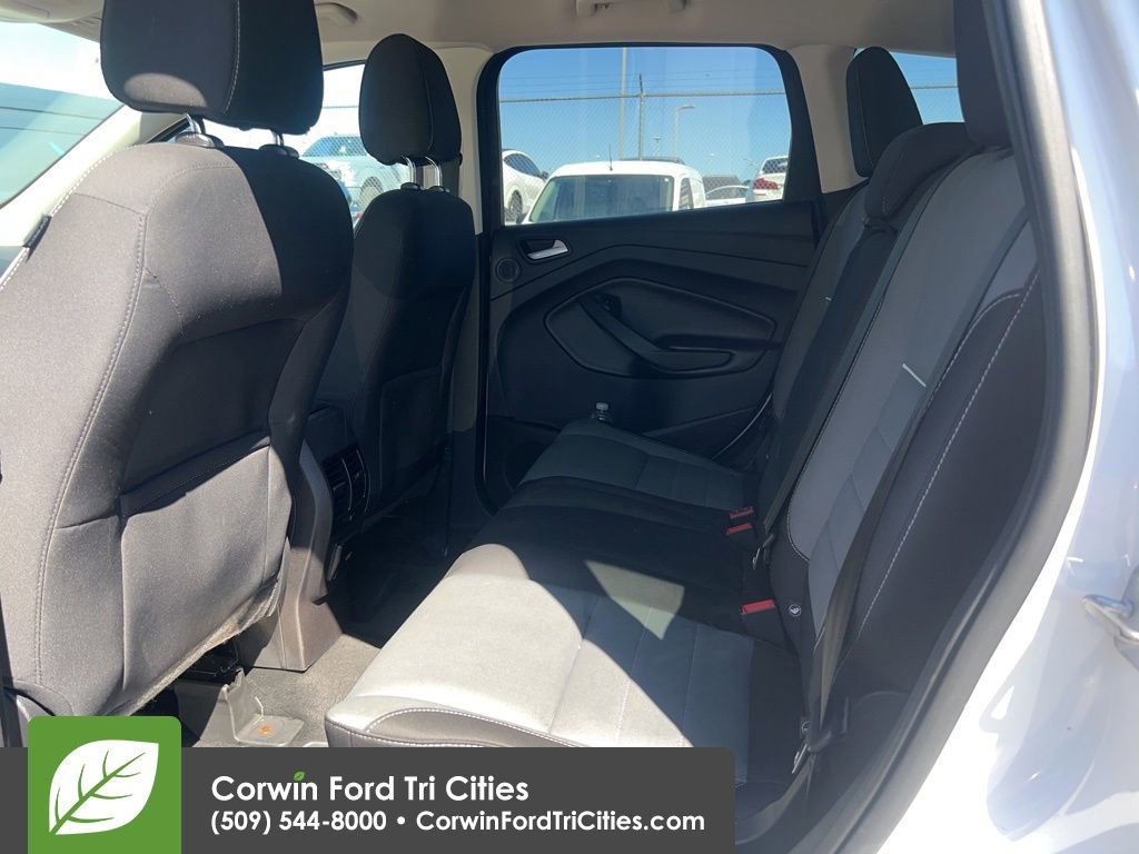 Used 2014 Ford Escape SE w/ Equipment Group 201A AWD/4WD image 4