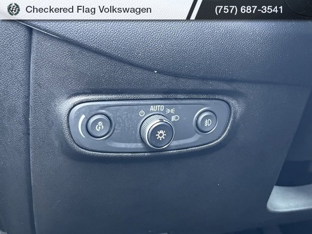 Used 2020 Chevrolet Equinox LT w/ Midnight Edition image 19