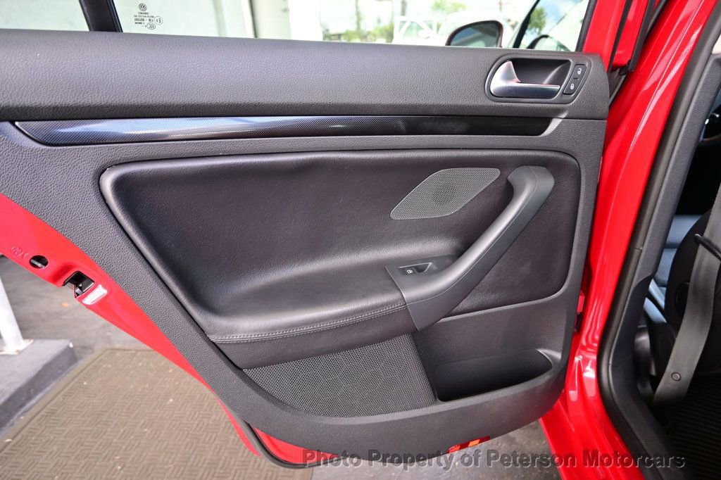 Used 2011 Volkswagen Jetta TDI image 36