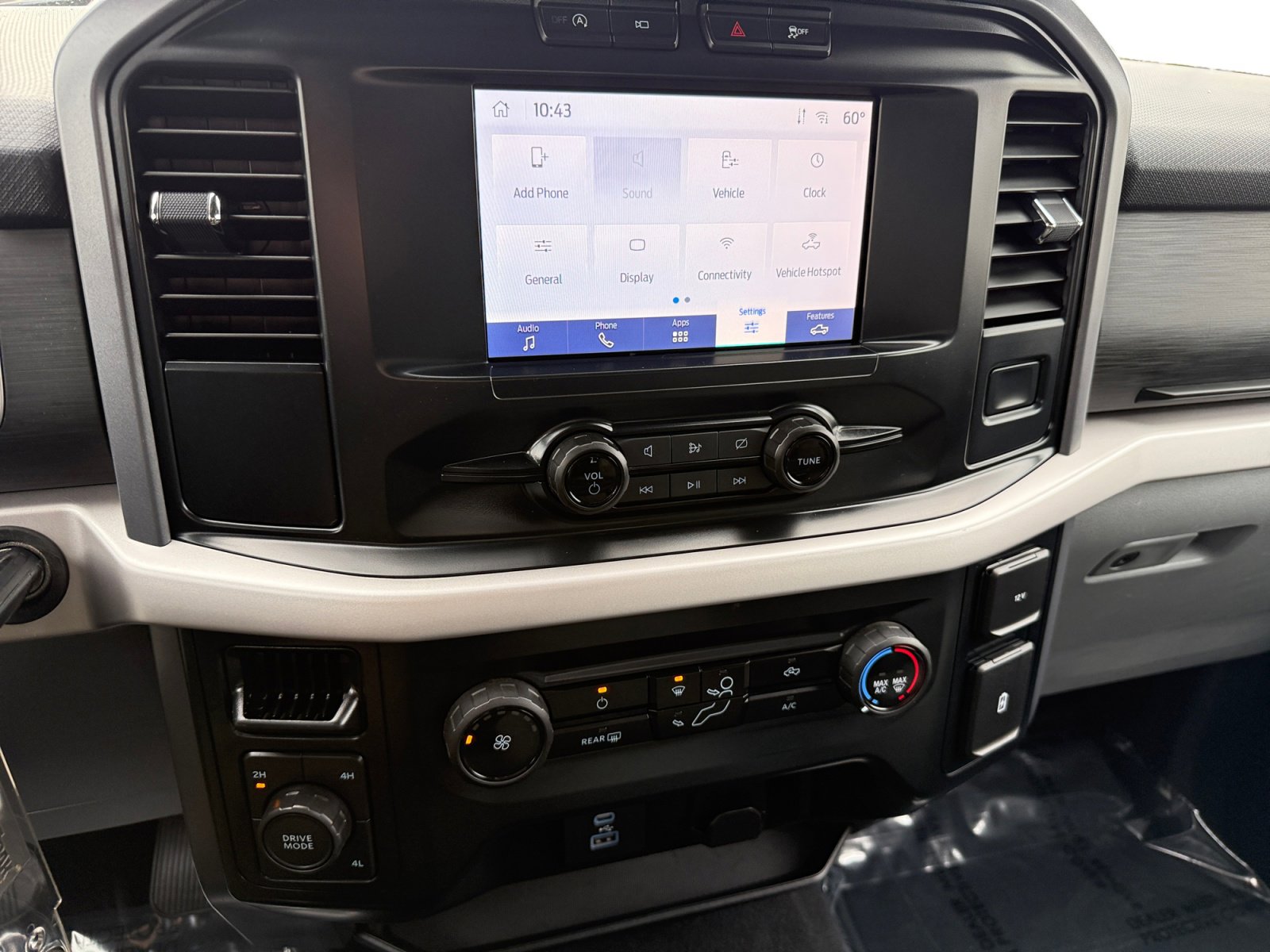 Used 2023 Ford F150 XLT image 12