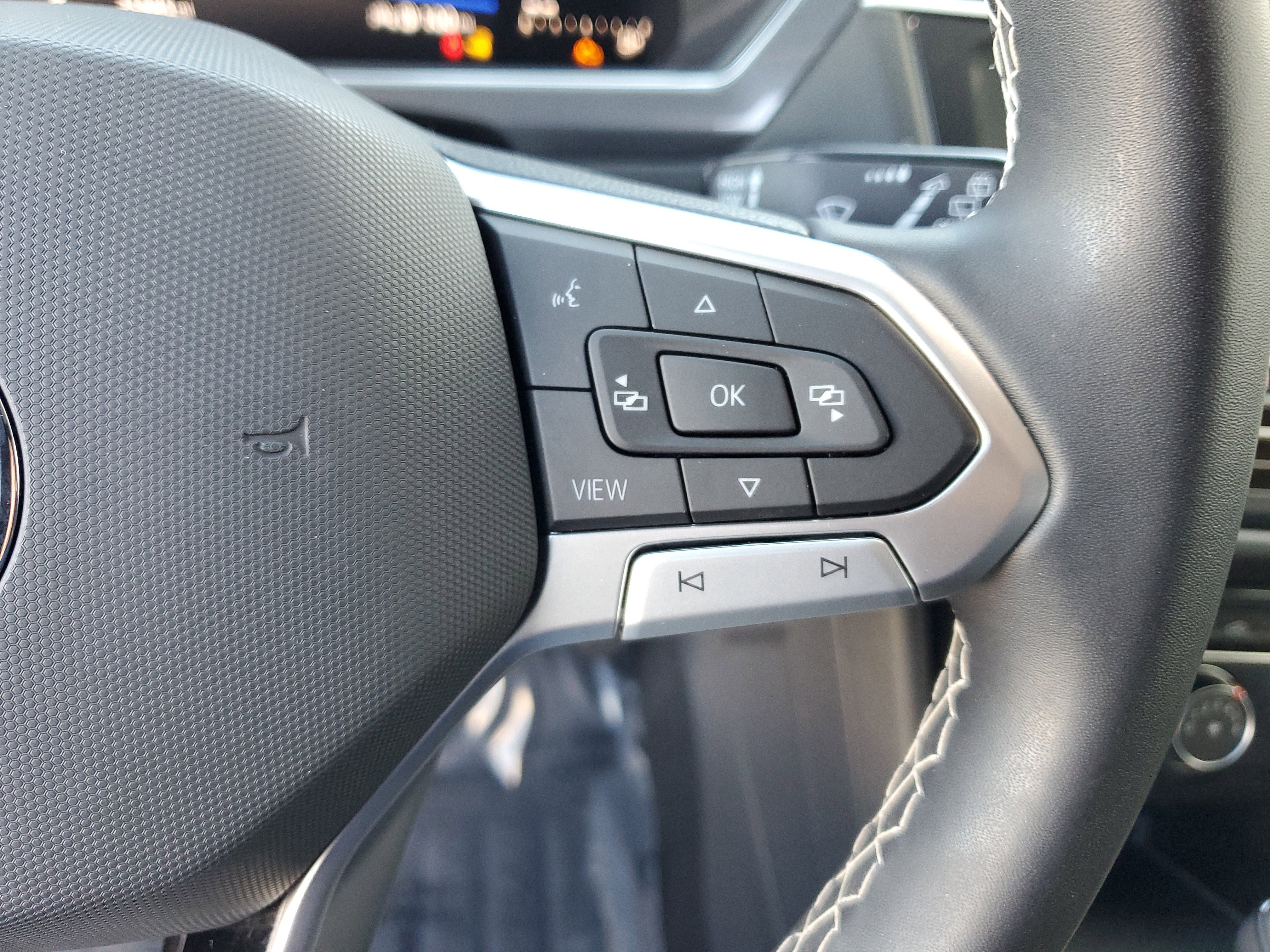 Used 2023 Volkswagen Tiguan S w/ Driver Assistance Package image 20