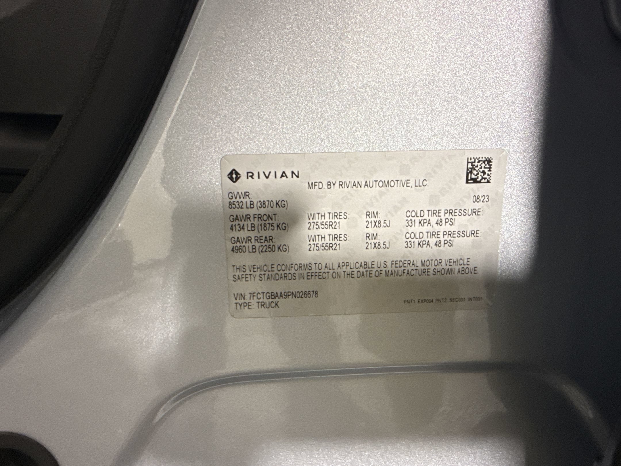 Used 2023 Rivian R1T Adventure AWD/4WD image 18