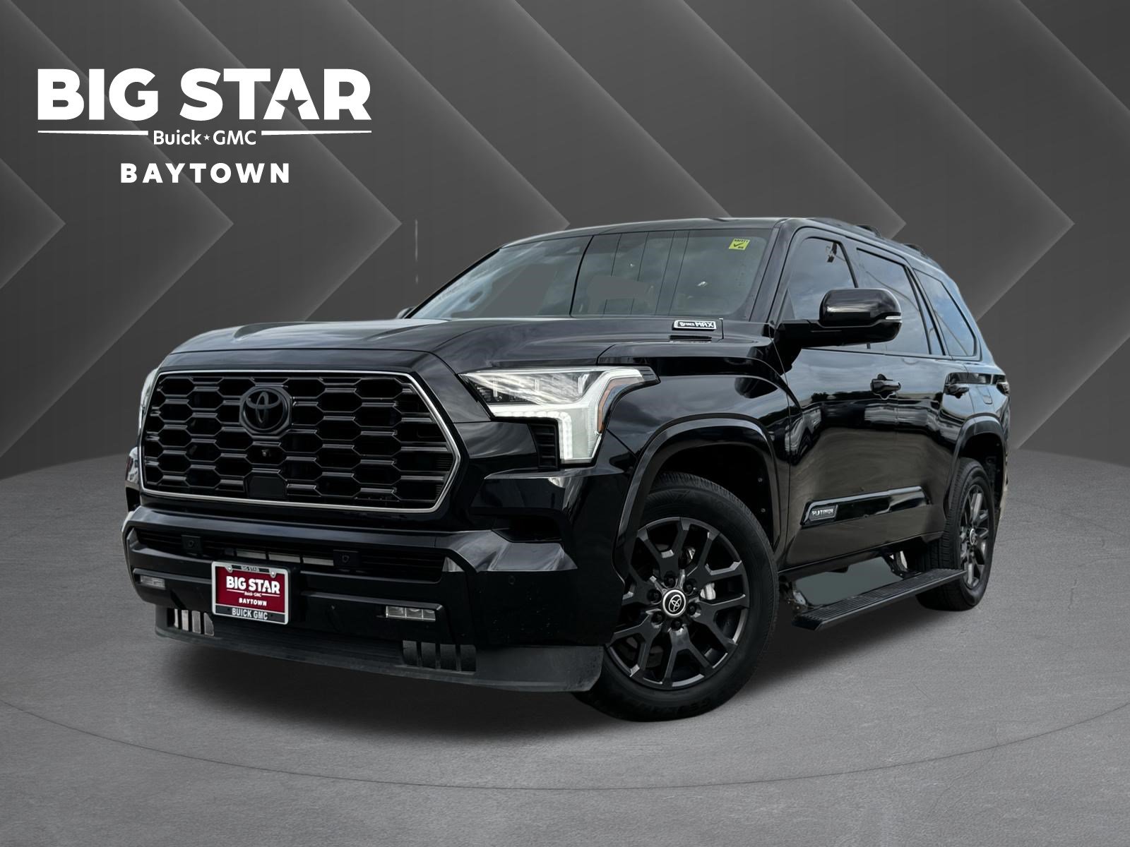 Used 2024 Toyota Sequoia Platinum AWD/4WD image 1