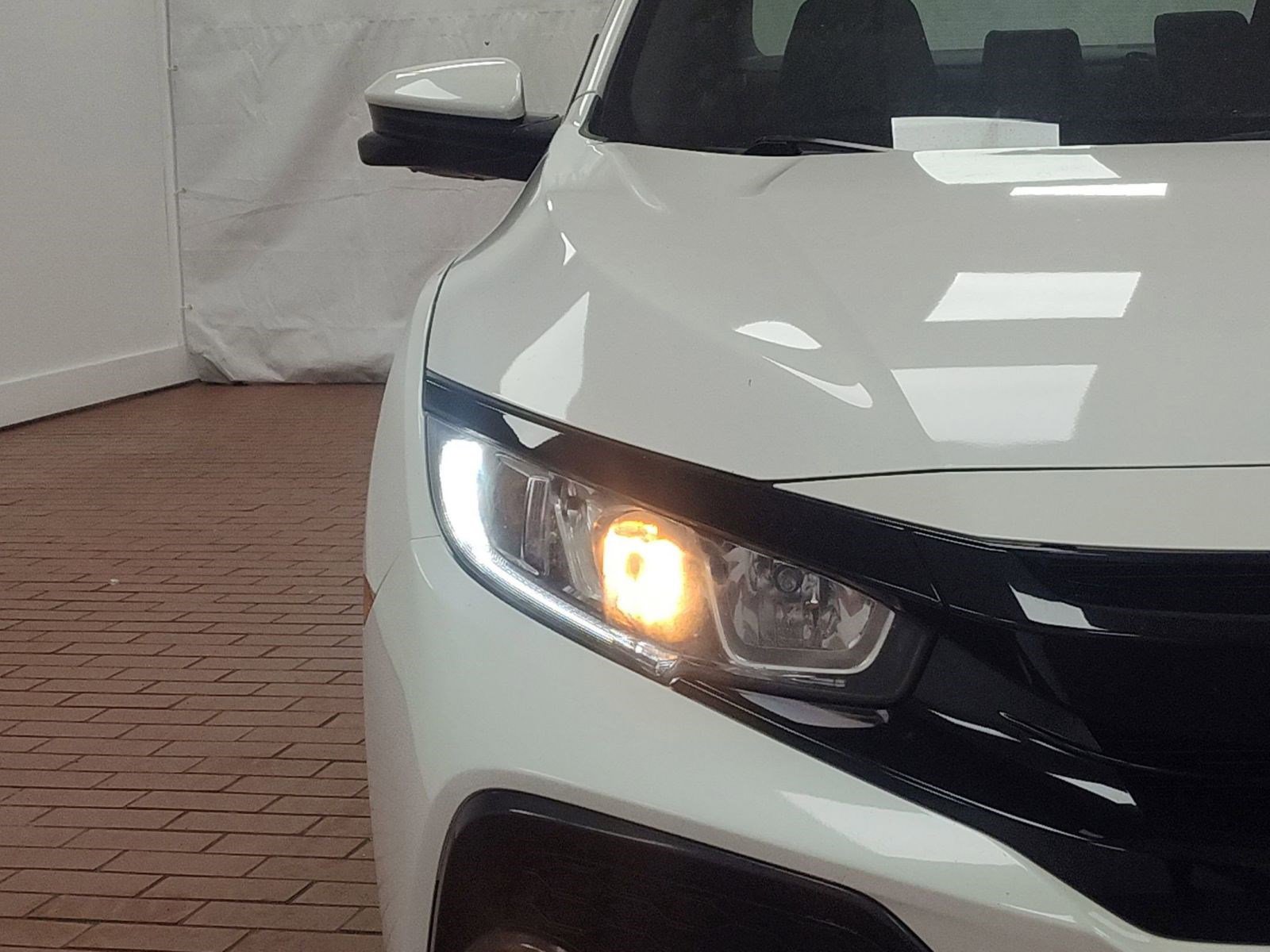 Used 2018 Honda Civic Si image 11