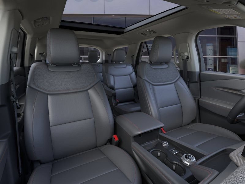 New 2026 Ford Explorer Active w/ Active Comfort Package AWD/4WD image 10