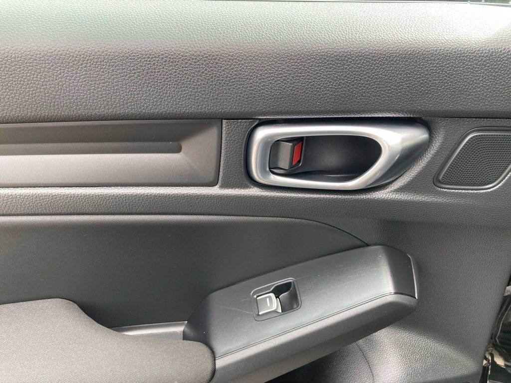 Used 2025 Honda Civic LX image 11