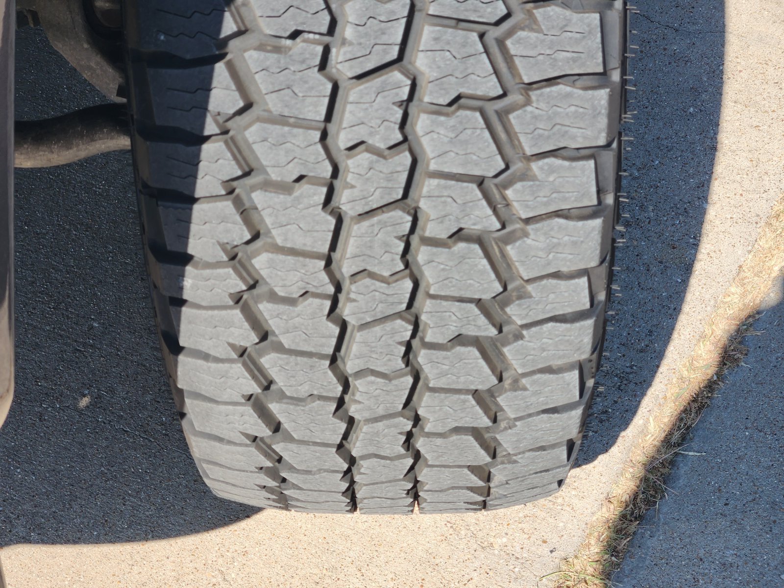 Used 2023 RAM 3500 Laramie AWD/4WD image 11