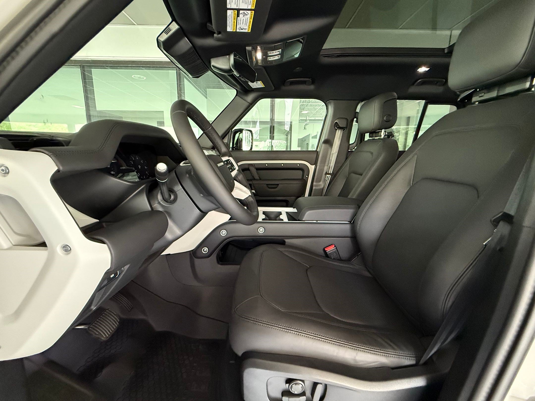New 2026 Land Rover Defender 110 S AWD/4WD image 5