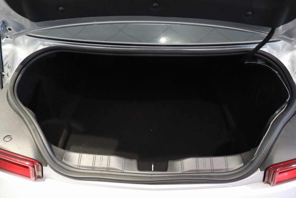 Used 2018 Chevrolet Camaro ZL1 image 21