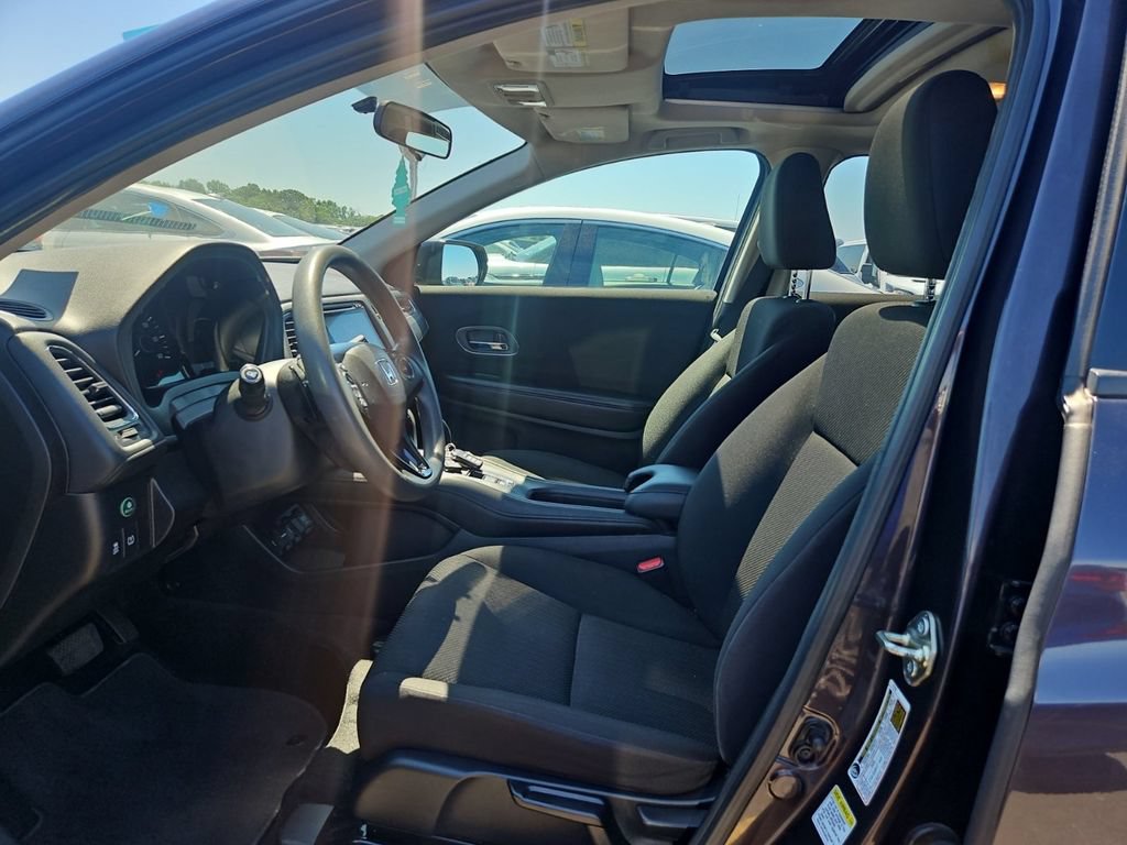 Used 2016 Honda HR-V EX image 6