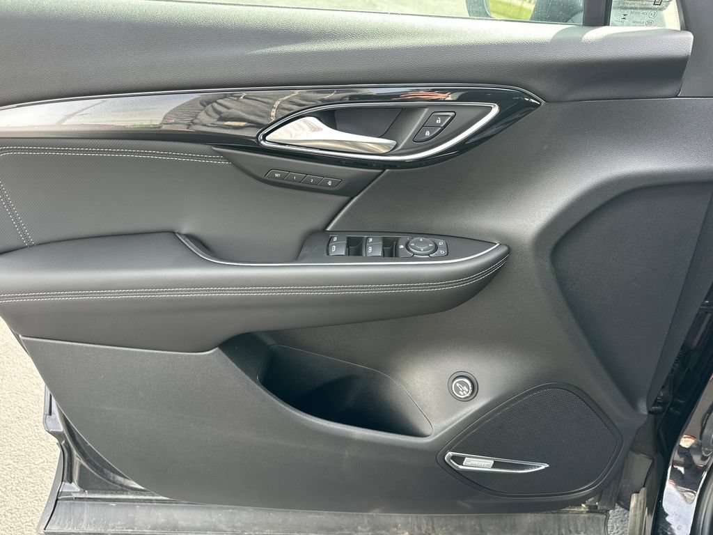 New 2025 Buick Envision Preferred AWD/4WD image 14