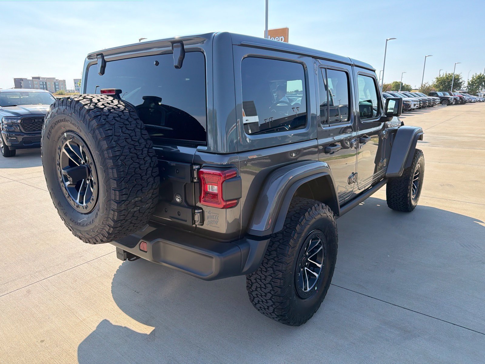 New 2026 Jeep Wrangler Unlimited Rubicon AWD/4WD image 5