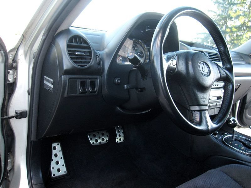 Used 2002 Lexus IS 300 RWD image 19
