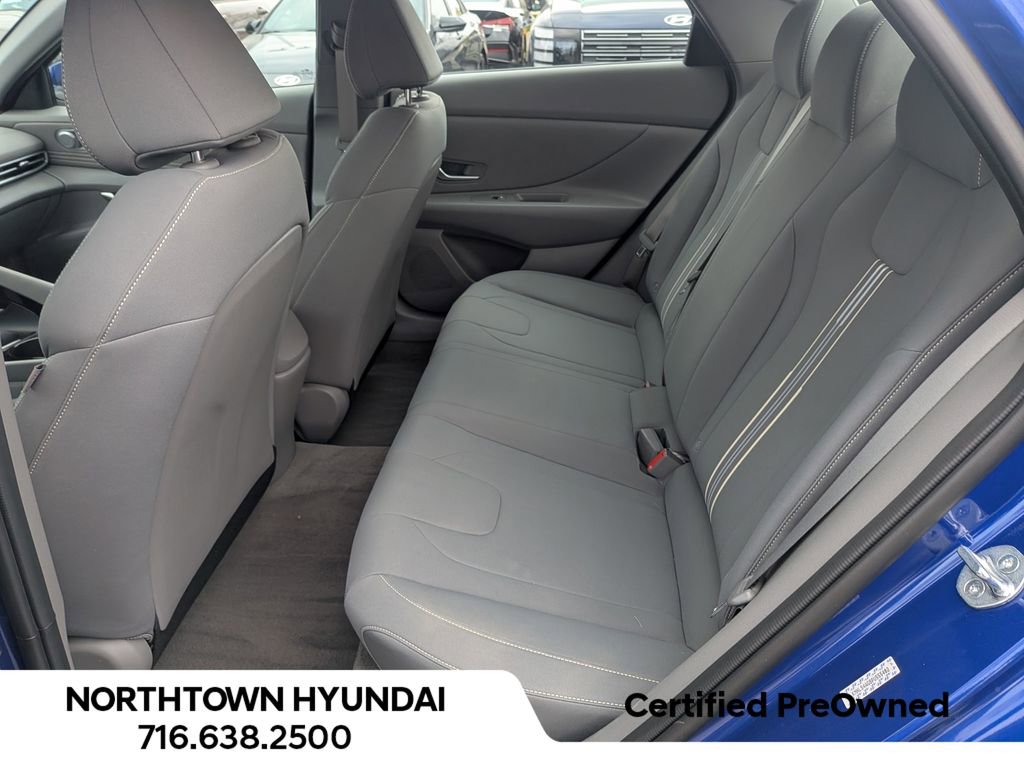 Used 2023 Hyundai Elantra SEL w/ Convenience Package FWD image 32