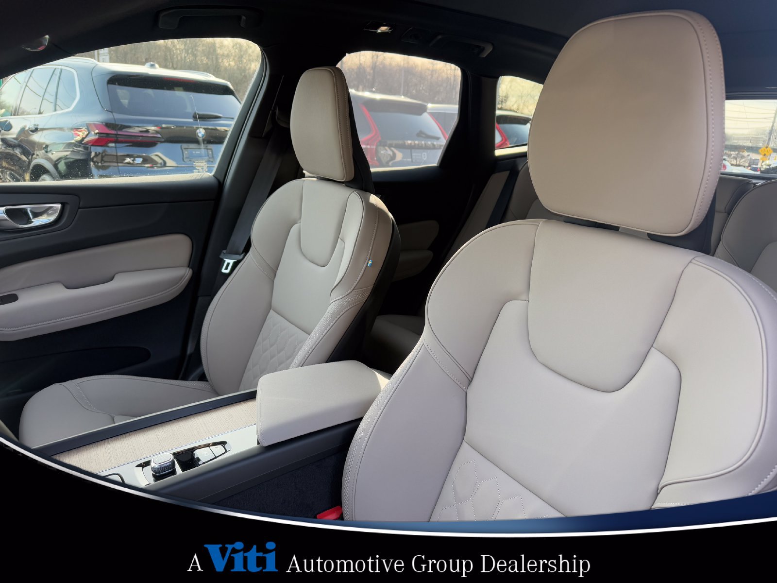 Used 2026 Volvo XC60 B5 Plus w/ Protection Package Premier AWD/4WD image 13