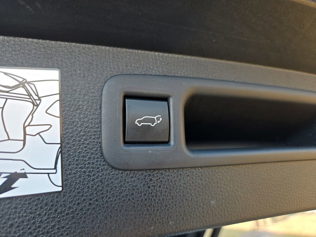 Used 2023 Toyota Highlander Bronze Edition image 34