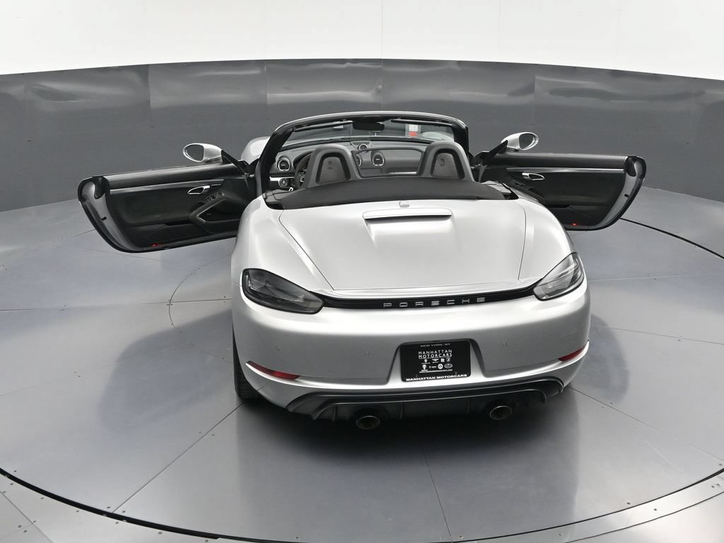 Certified 2021 Porsche 718 Boxster GTS RWD image 32