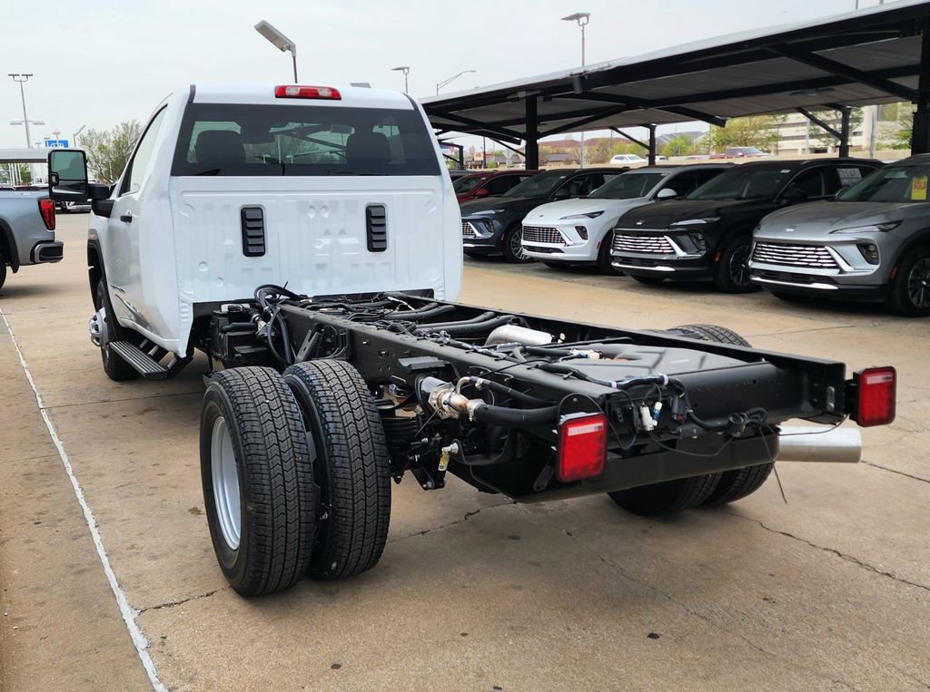 New 2026 GMC Sierra 3500 Pro image 5