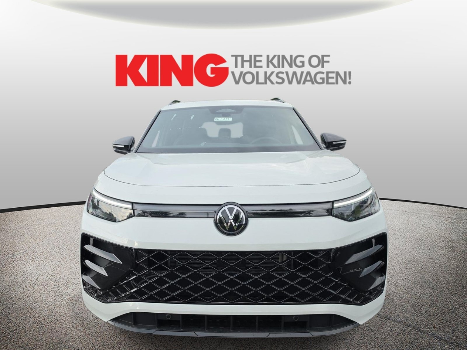 New 2026 Volkswagen Tiguan SE R-Line FWD image 9