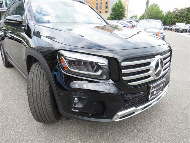 Used 2026 Mercedes-Benz GLB 250 4MATIC image 24