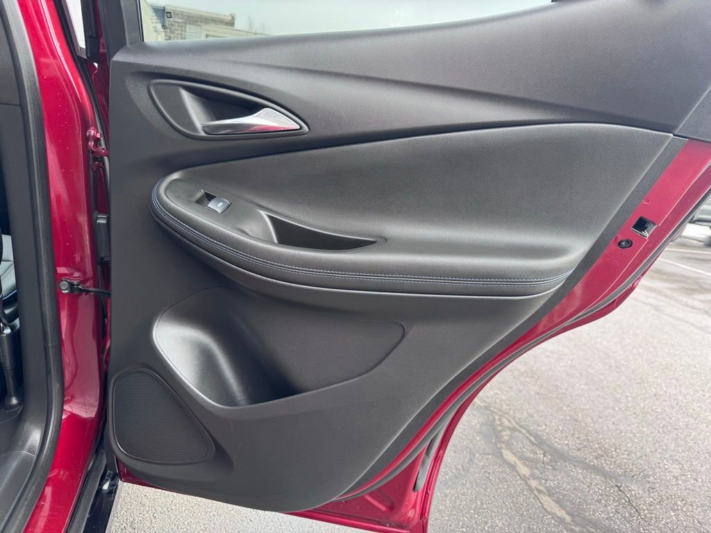 Used 2025 Buick Encore GX Sport Touring image 26