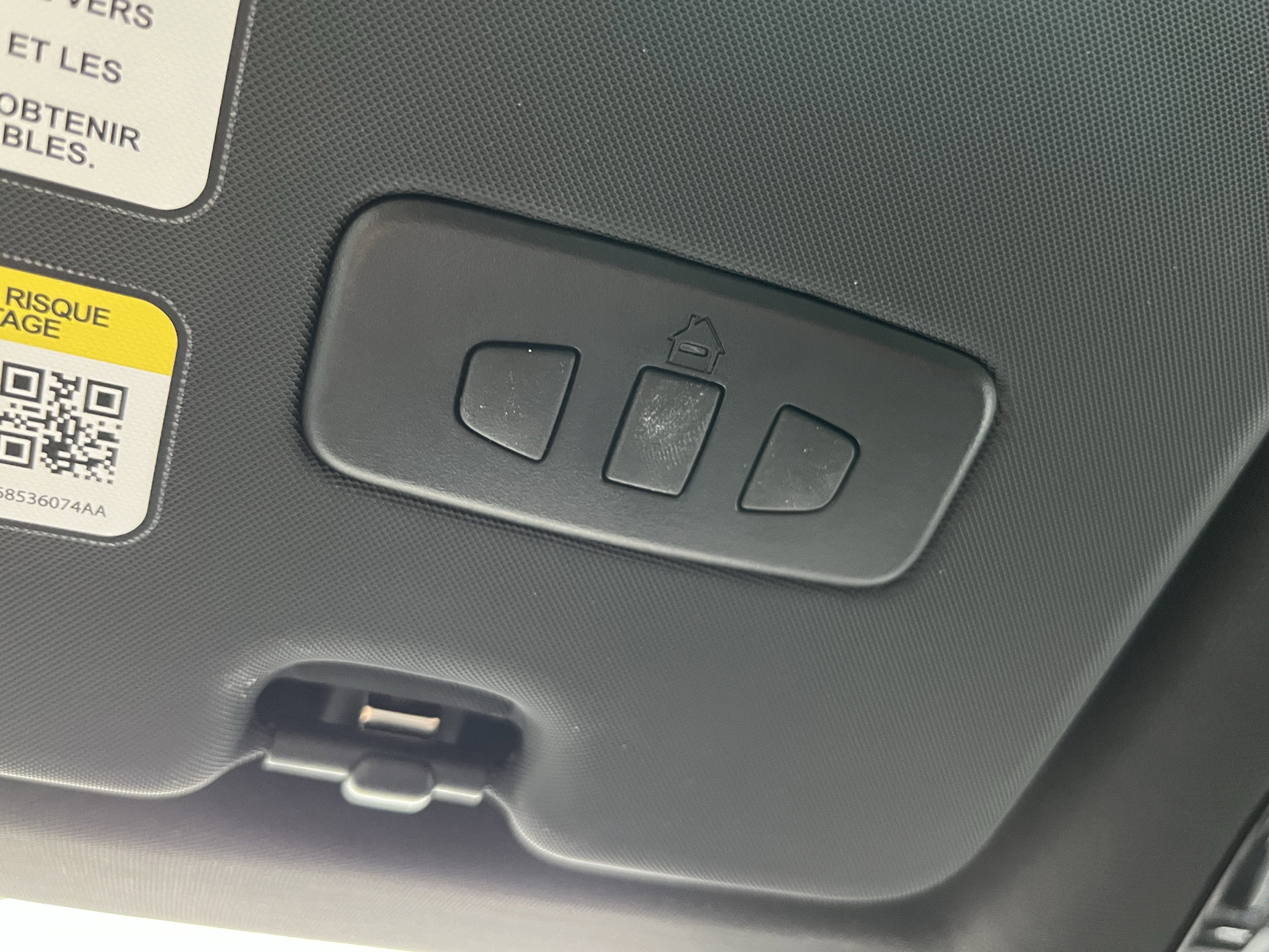 Used 2024 Dodge Hornet R/T image 35