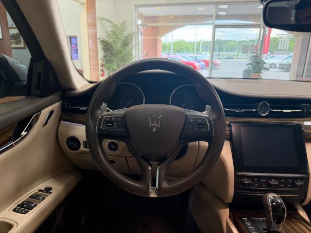 Used 2018 Maserati Quattroporte S GranLusso Q4 AWD/4WD image 15