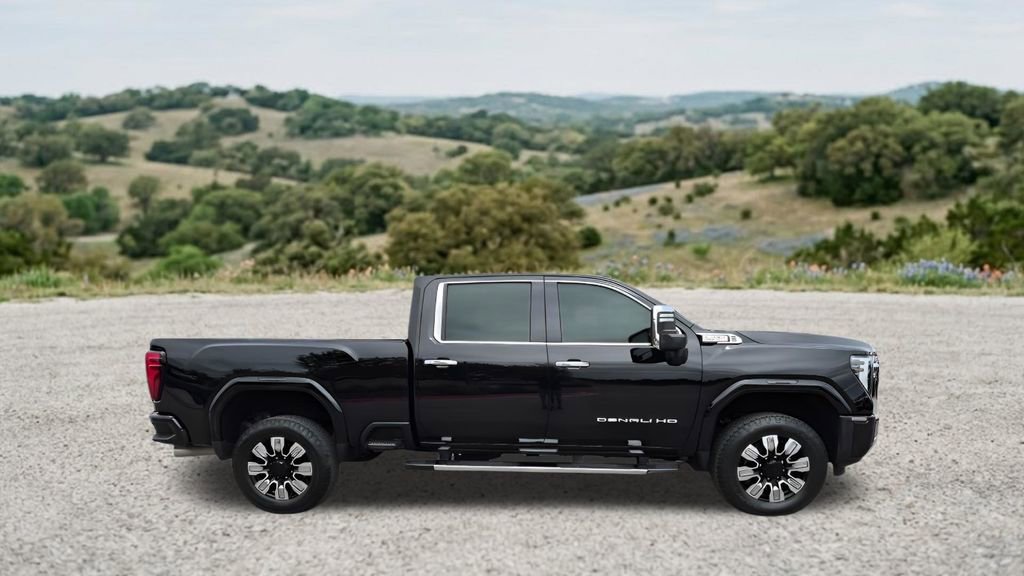 Used 2024 GMC Sierra 2500 Denali w/ Denali Reserve Package AWD/4WD image 12