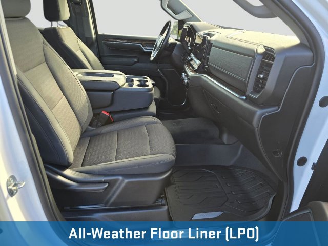 Used 2022 GMC Sierra 1500 SLE w/ X31 Off-Road Package AWD/4WD image 13