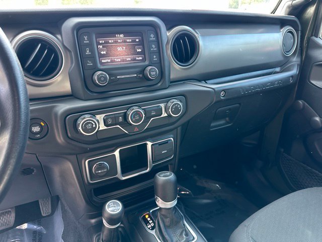 Used 2021 Jeep Wrangler Sport AWD/4WD image 6