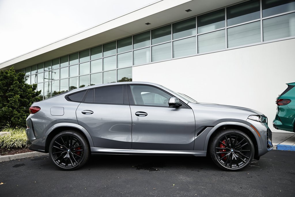 New 2026 BMW X6 xDrive40i w/ Premium Package image 3