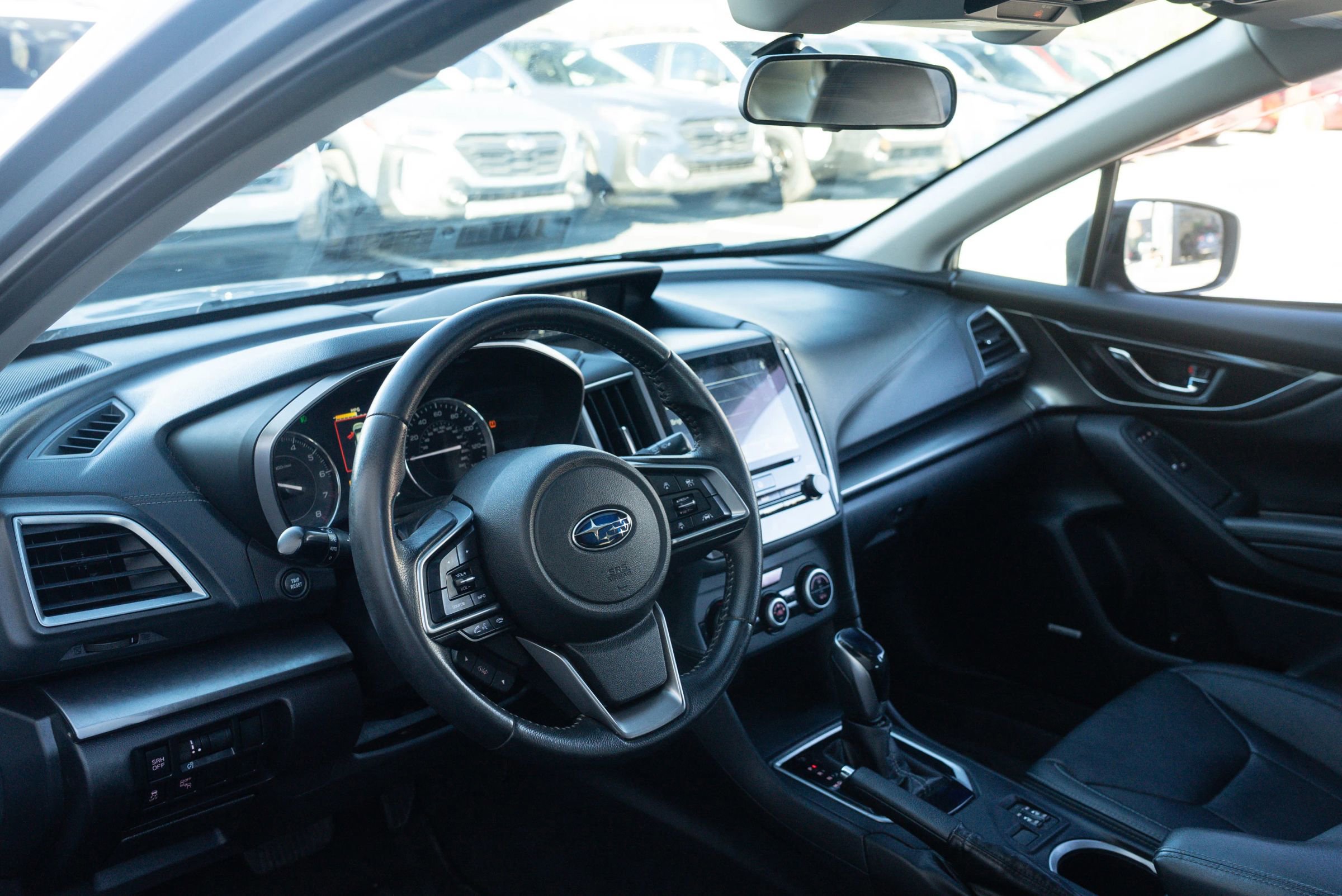 Used 2017 Subaru Impreza 2.0i Limited image 14